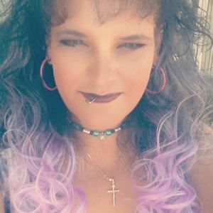 Meet your Posher, Sally